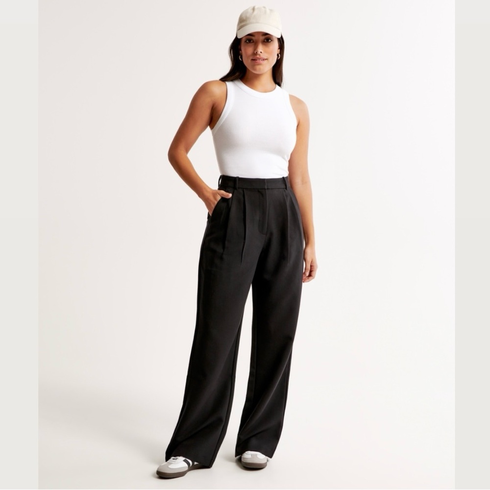 Abercrombie & Fitch Sloane Tailored High Waisted Wide Leg Trousers